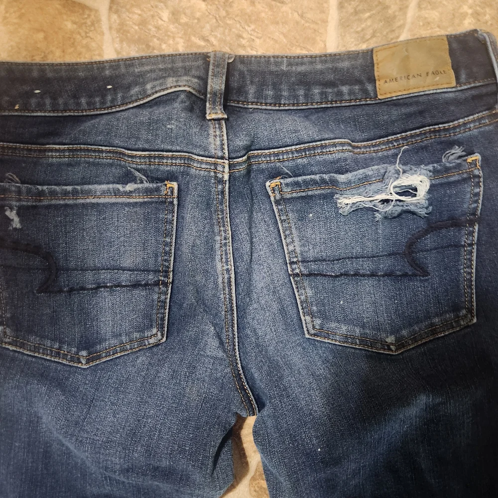 American Eagle Outfitters Dark Blue Distressed Skinny Jeans - Picture 9 of 9